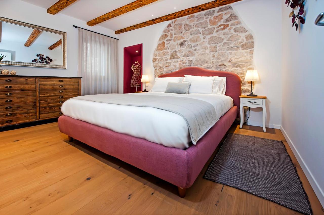 Apartments Casa De Amicis Rovinj Eksteriør billede